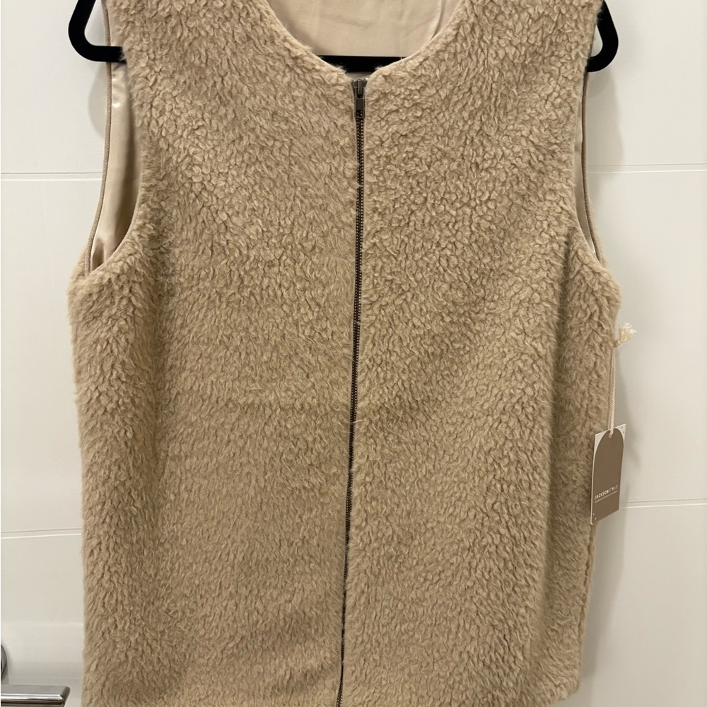 NWT JACKSON ROWE WINTER FELL VEST - Picture 6 of 9